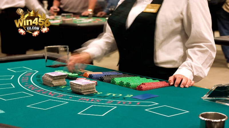 Đặt cược xóc đĩa online Win456